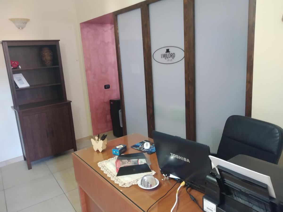 مبيت وإفطار كاستل سان جورجيو I Milord المظهر الخارجي الصورة
